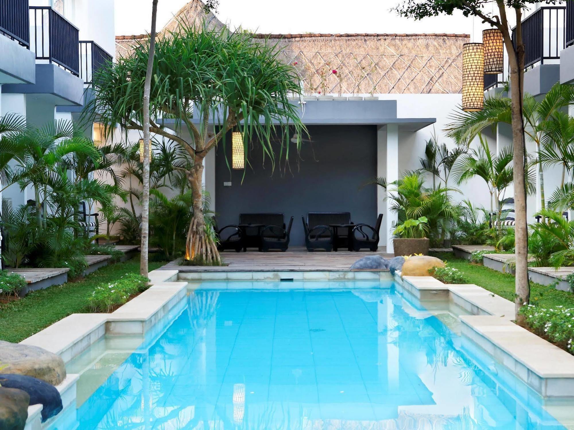 7 Bidadari Boutique Hotel Seminyak Zewnętrze zdjęcie