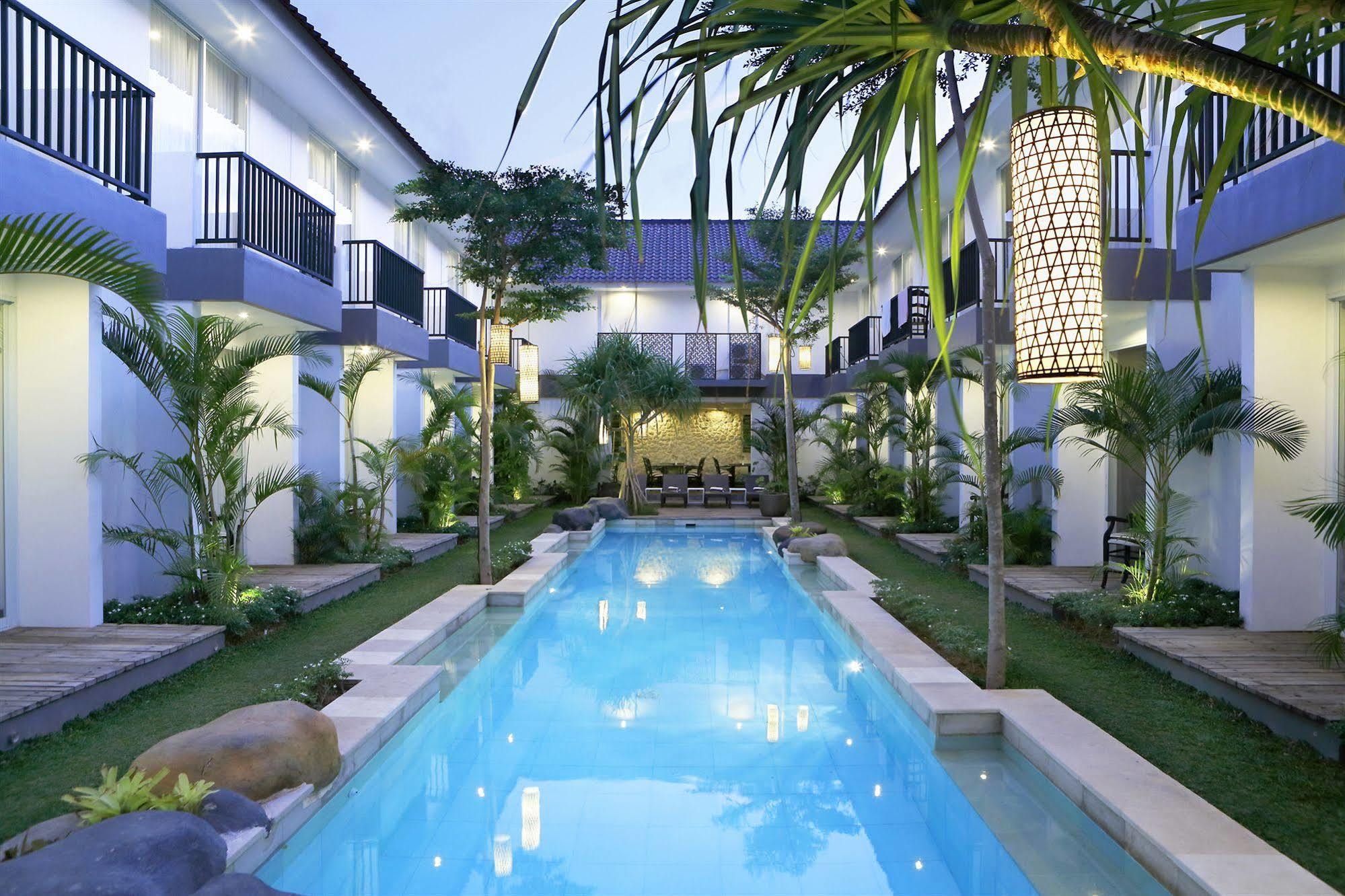 7 Bidadari Boutique Hotel Seminyak Zewnętrze zdjęcie