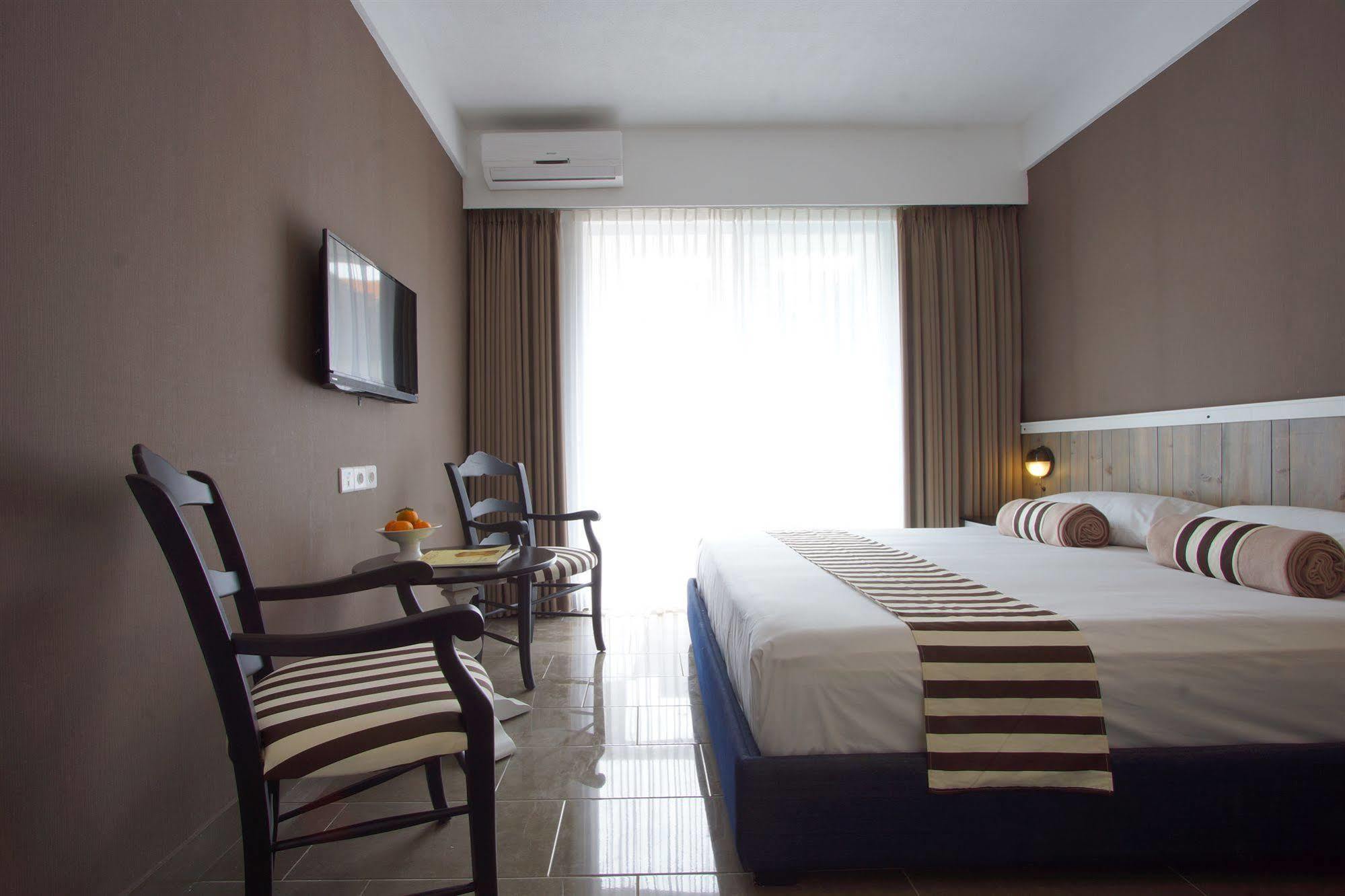 7 Bidadari Boutique Hotel Seminyak Zewnętrze zdjęcie
