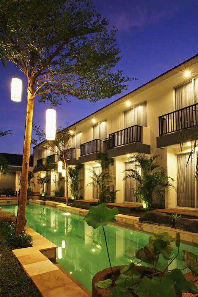 7 Bidadari Boutique Hotel Seminyak Zewnętrze zdjęcie